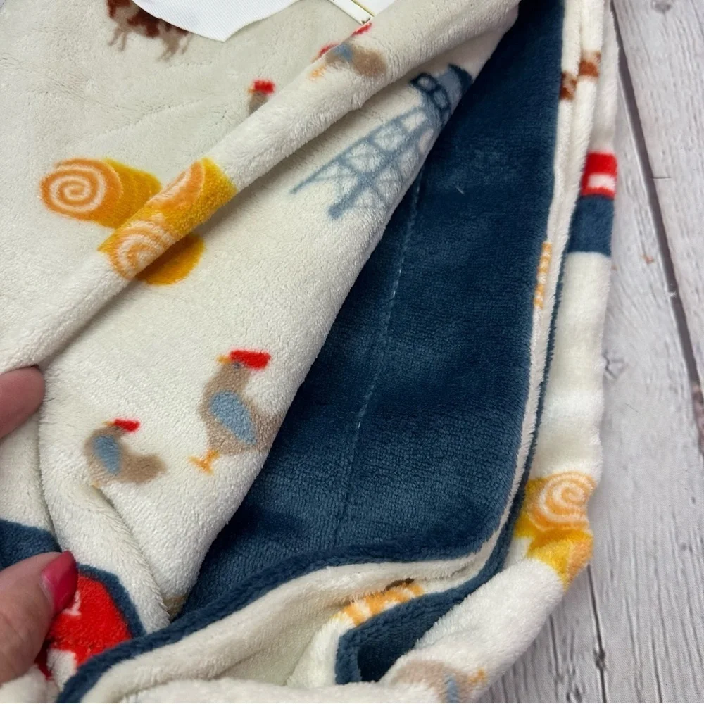 NWT mDesign farm themed Baby Blanket tractor cow hay bale windmill barn chicken